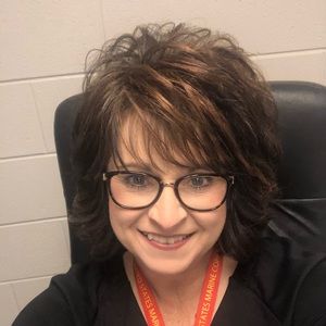 Meet your Posher, Kelli